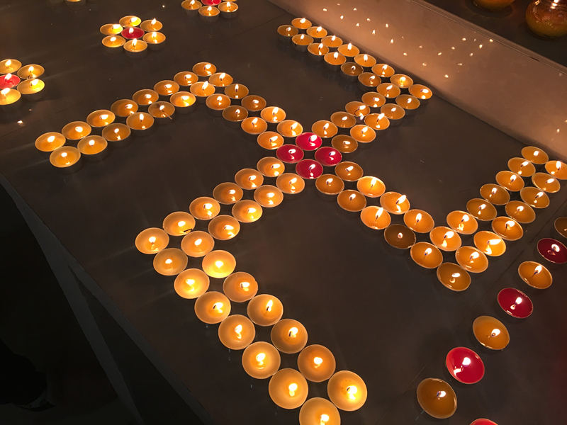 2017��ÿ�շ�ǰһյ������������ʥ��������������