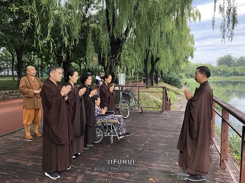 明日,积福慧启建己亥年第十八期放生法会!随喜参加! 明日,积福慧启建己亥年第十八期放生法会!随喜参加!