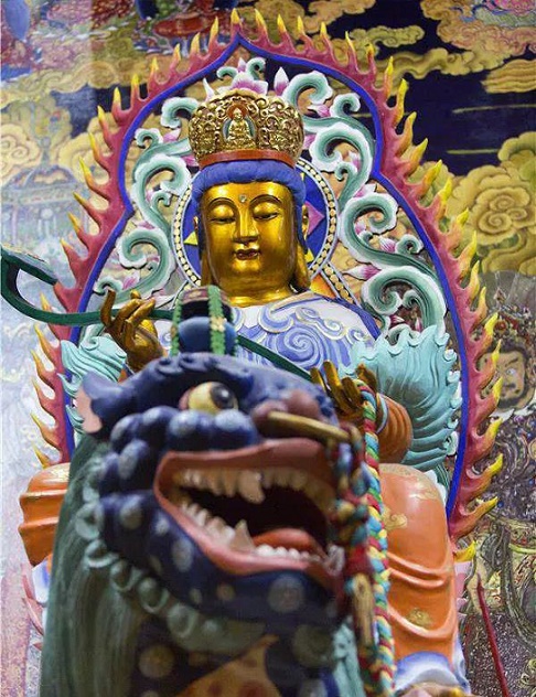 明日文殊菩萨出家日!积福慧供灯共修正在进行中…… 明日文殊菩萨出家日!积福慧供灯共修正在进行中……