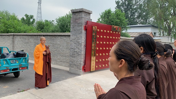 明日,积福慧启建己亥年第十期放生法会!随喜参加! 明日,积福慧启建己亥年第十期放生法会!随喜参加!