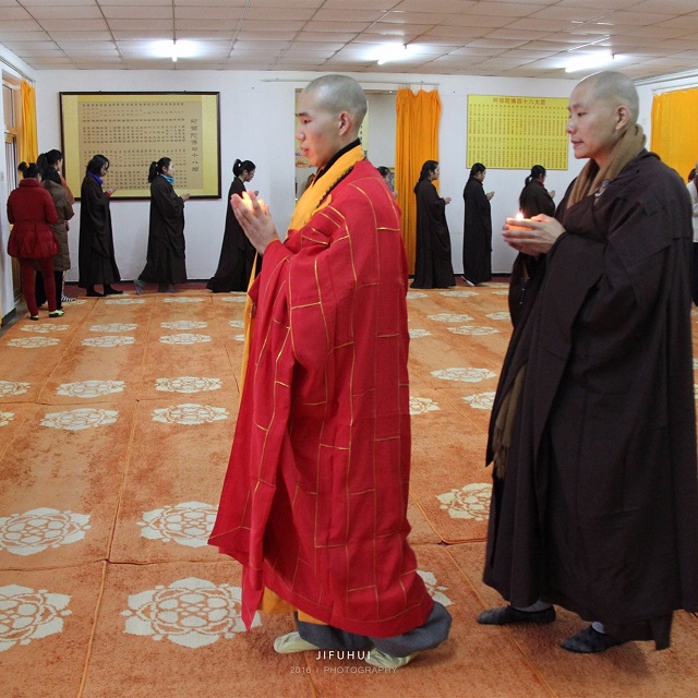 明日地藏菩萨圣诞!积福慧供灯共修正在进行中…… 明日地藏菩萨圣诞!积福慧供灯共修正在进行中……