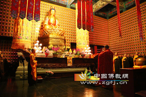 �����Ͼ���ˮ��®�����´��ڶ���ɮ��̳��䷨����ʽ��̳