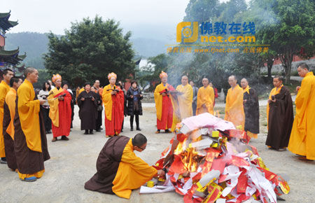 �����ֳ�