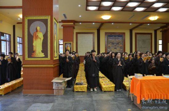 ����������־��У����Ⱦ����������ʽ��Լ400���������Ӳμ�