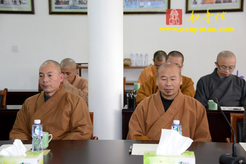 ���ŷ������