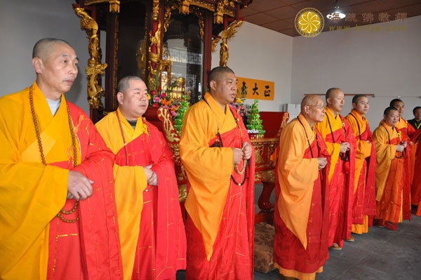 ����������ɽ�����¡�ؾ������չ�ʦ����400���괫�������߲�����ʦ�������