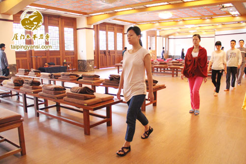 ���ŷ������