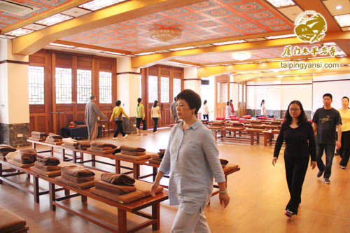 ���ŷ������