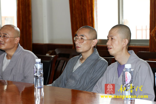 &Auml;&Iuml;&AElig;&Otilde;&Iacute;&Oacute;