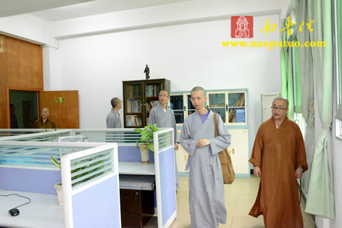 &Auml;&Iuml;&AElig;&Otilde;&Iacute;&Oacute;