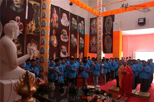 ���󸴵���200λ��Уѧ���ຣ����Ϊ��������