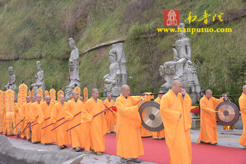 ���ŷ������