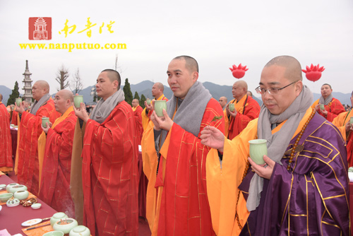 ���ŷ������