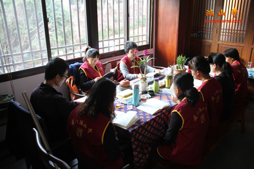 ���ŷ������