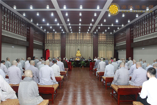 ���Ͼ�����������   ����ѧԺ¡�ؽ���