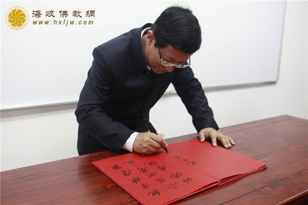 ���Ͼ�����������   ����ѧԺ¡�ؽ���