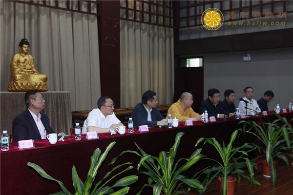 ���Ͼ�����������   ����ѧԺ¡�ؽ���