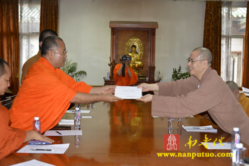 ���ŷ������