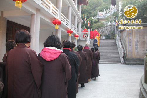 ���ŷ������