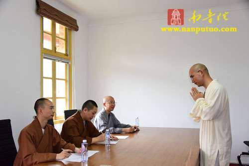 ���ŷ������