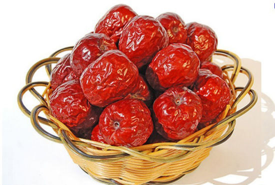 六大<a href=http://ss.zgfj.cn/ target=_blank class=infotextkey>素食</a>延缓衰老改变你的容颜.jpg