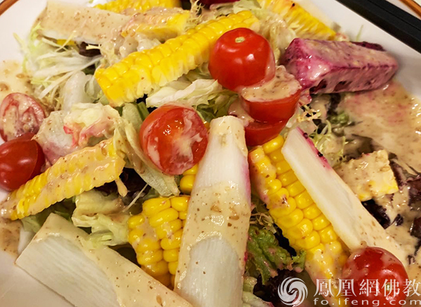 图片来源:凤凰网佛教 摄影:李婷